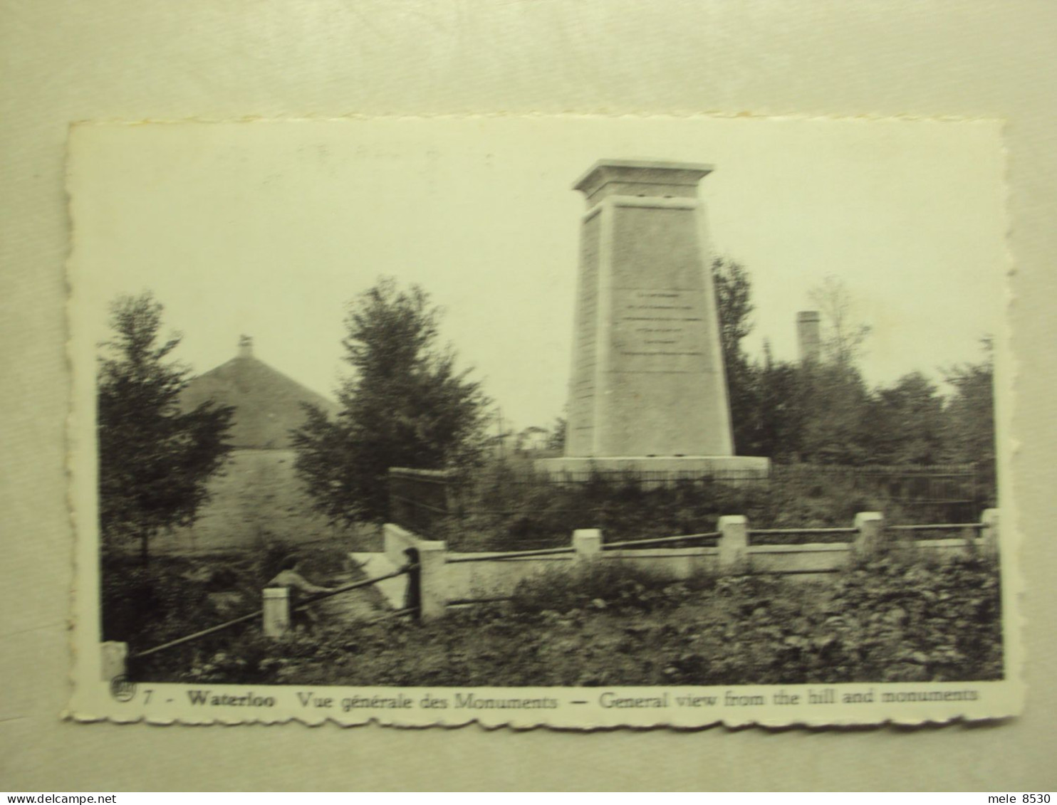 48894 - WATERLOO - VUE GENERALE DES MONUMENTS - ZIE 2 FOTO'S - Waterloo