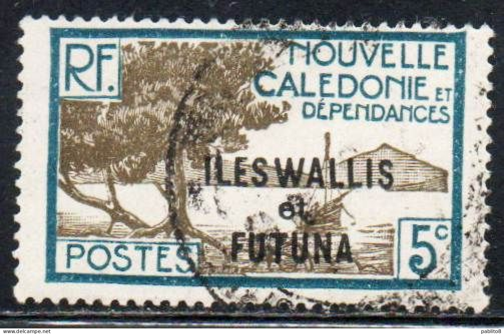 WALLIS AND FUTUNA ISLANDS 1930 1940 BAY OF PALETUVIERS POINT OVERPRINTED 5c USED USATO OBLITERE' - Usati