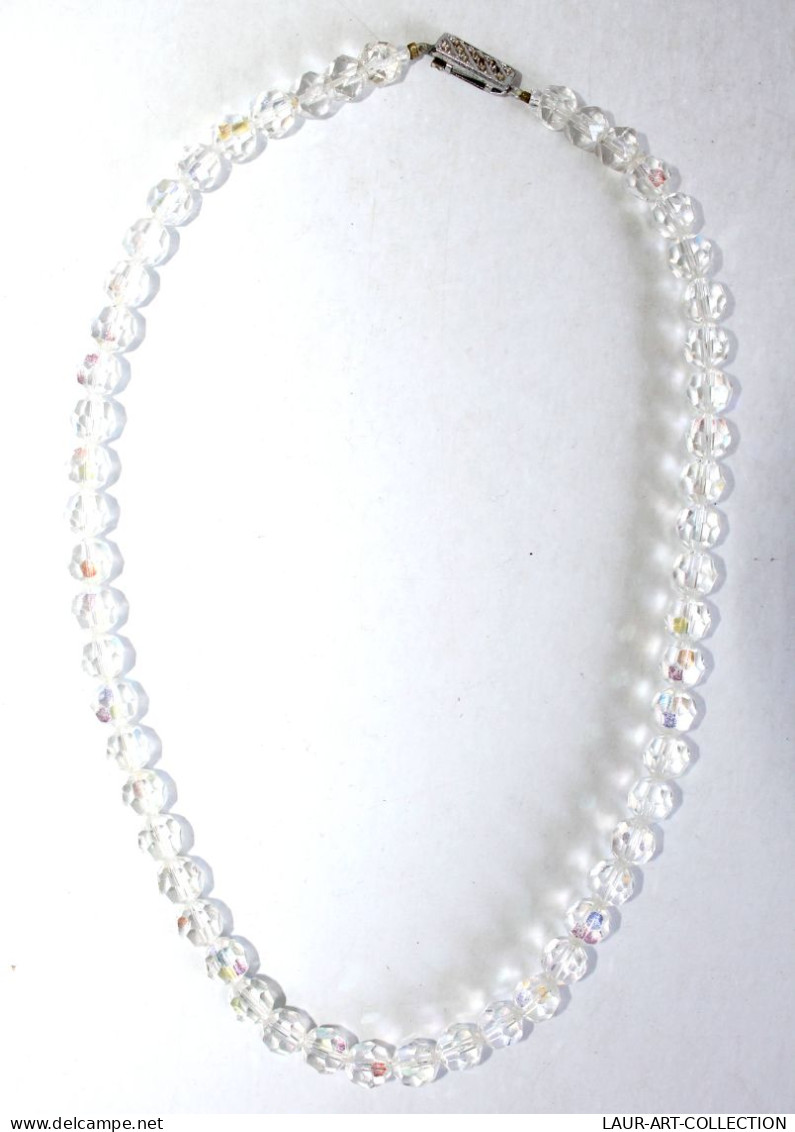 JOLI COLLIER PERLE A FACETTE IRISÉ En VERRE QUARTZ, BIJOU FANTAISIE VINTAGE 22cm    (1505.17) - Necklaces/Chains