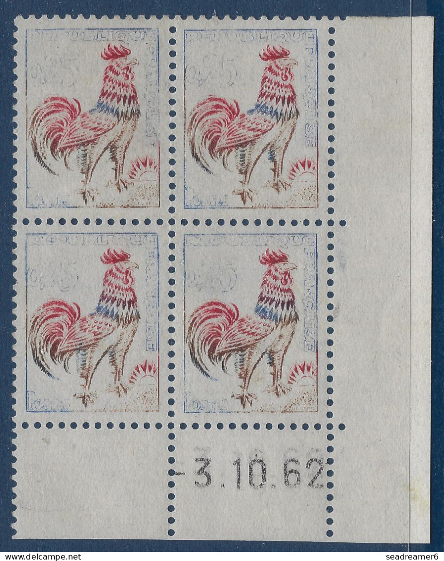 Coq De DECARIS N°1331 0.25c Bloc De 4 Coin Daté Spectaculaire Variété D'impression Du Bleu Très Dépouillé Signé CALVES - 1962-1965 Coq De Decaris