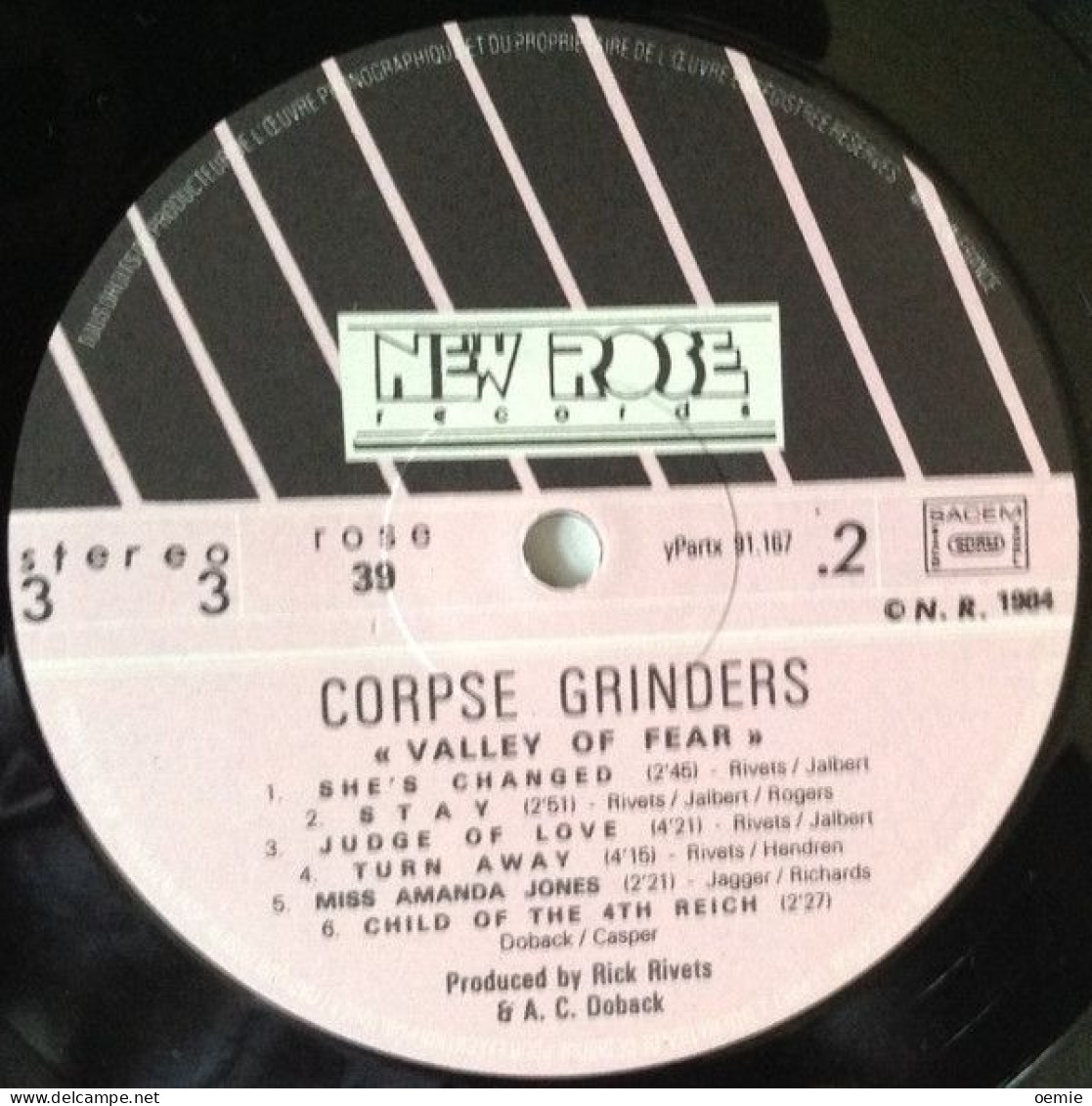 CORPSE  GRINDERS   VALLEY OF FEAR - Punk