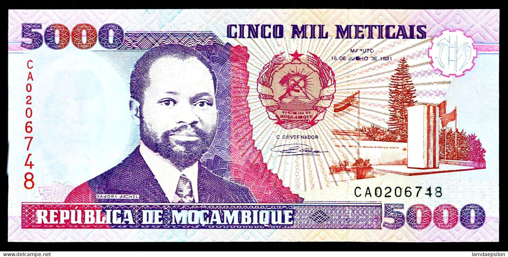 A9  MOZAMBIQUE    BILLETS DU MONDE   BANKNOTES  5000 METICAIS 1991 - Mozambique