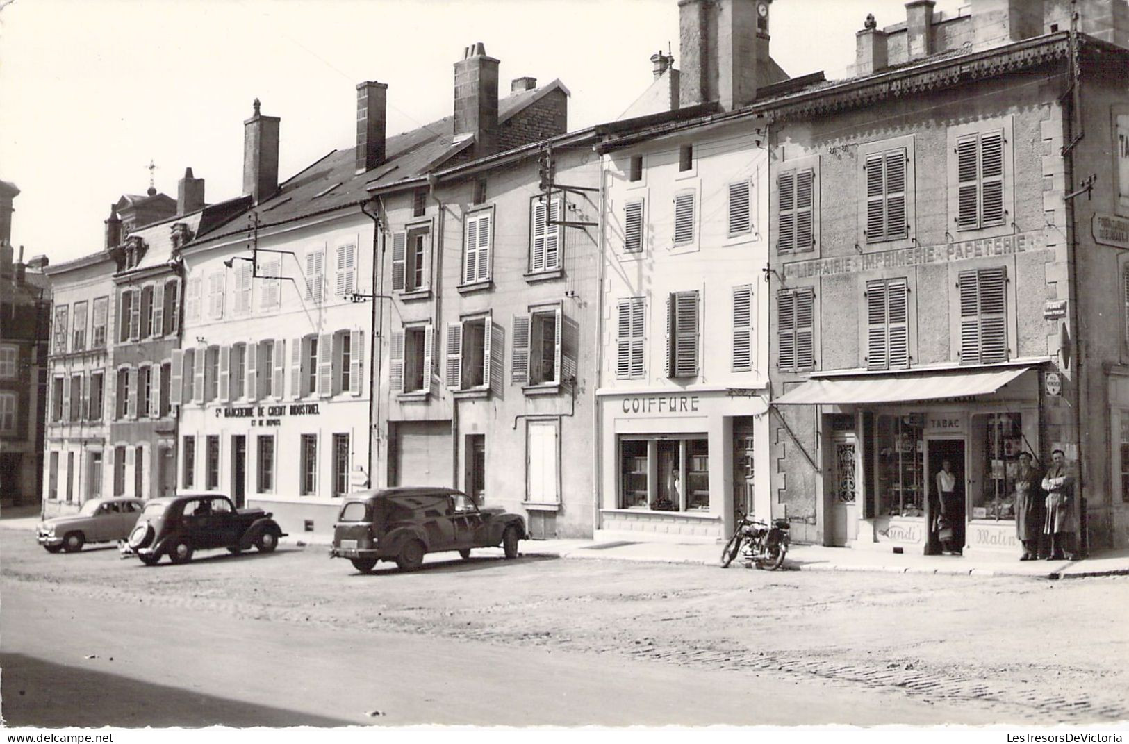 FRANCE - 55 - STENAY - Place Poincaré - Carte Postale Ancienne - Stenay