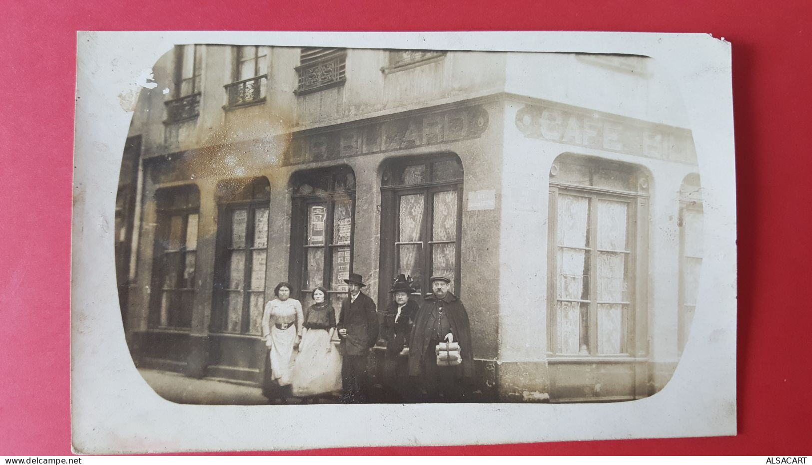 Carte Photo D'un Café à Lyon Rue Sebastien Gryphe Et De La Thibaudiere , Confirmé Par Maps - Cafés