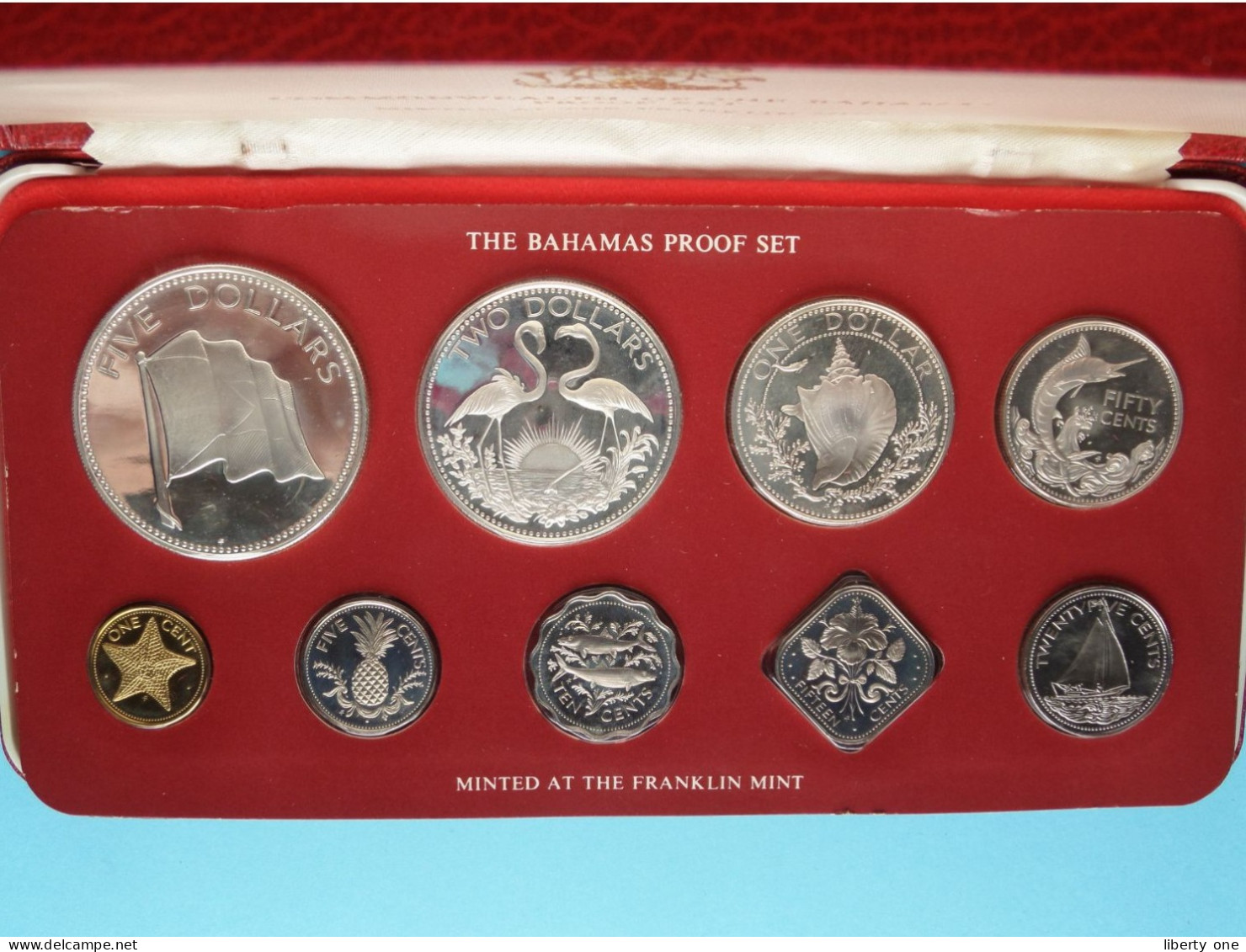 Commonwealth of the BAHAMAS - 1979 ( KM PS19 > Proof Set >>> please see SCANS ) Franklin Mint / Made in the U.S.A. !