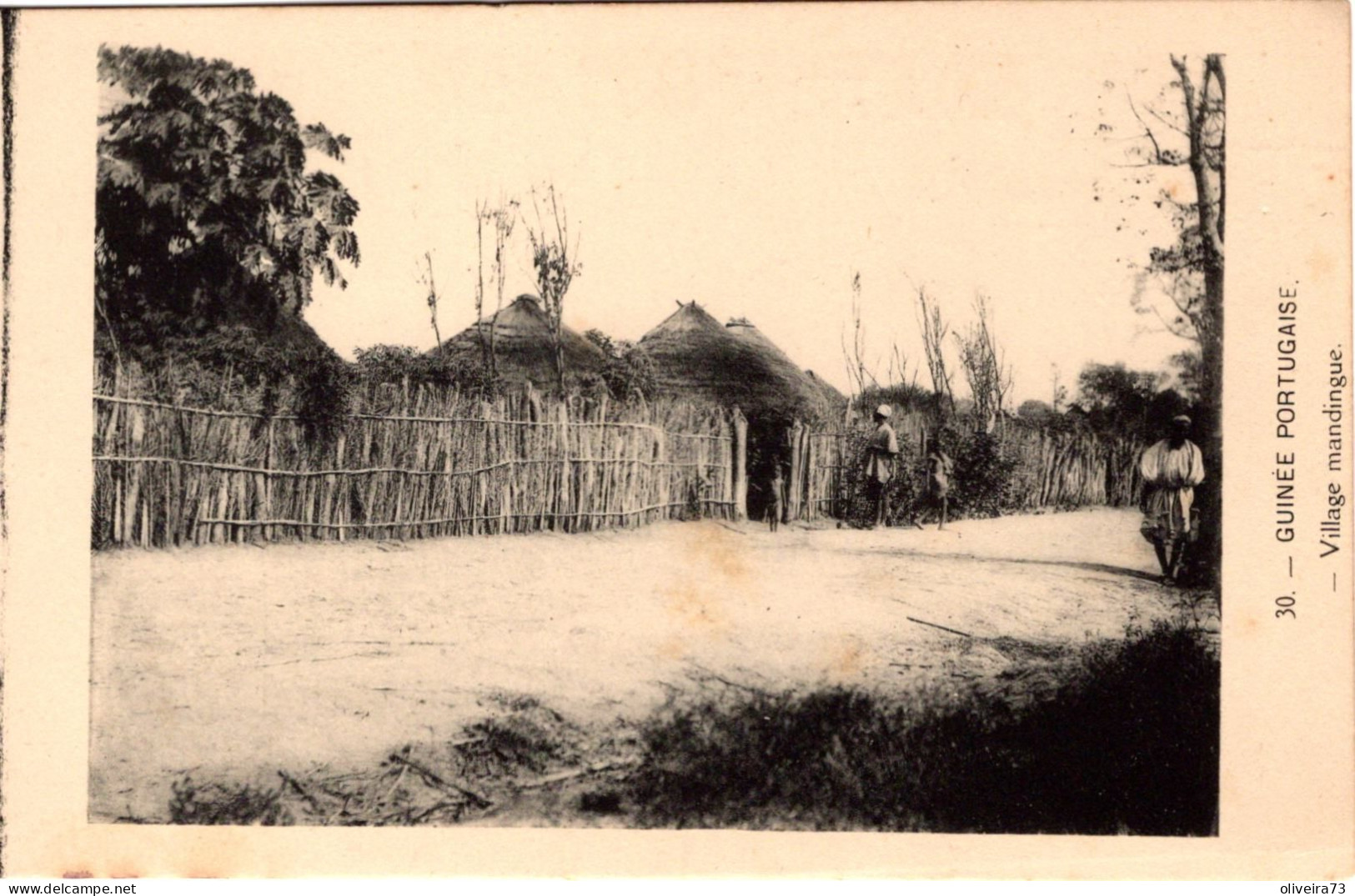 GUINÉ - PORTUGUESA - BISSAU - Vilage Mandingue - Guinea Bissau