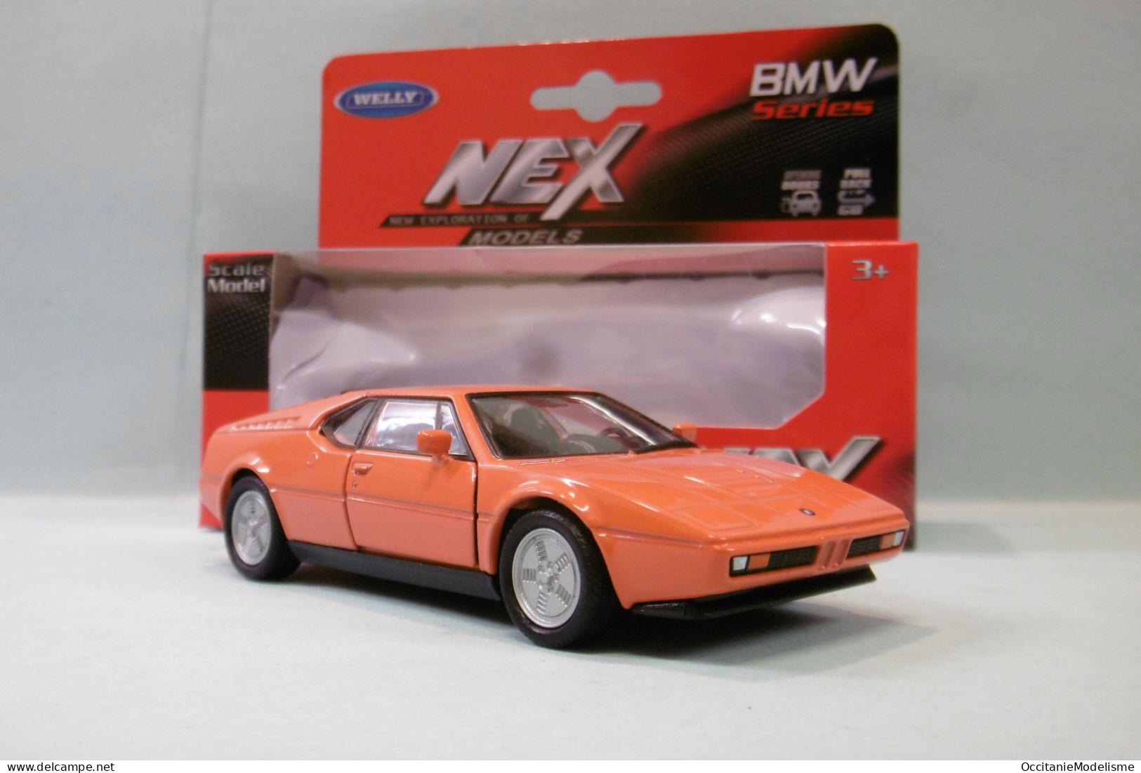 Welly Nex - BMW M1 Orange Réf. 43780 BO 1/38 - Echelle 1:32