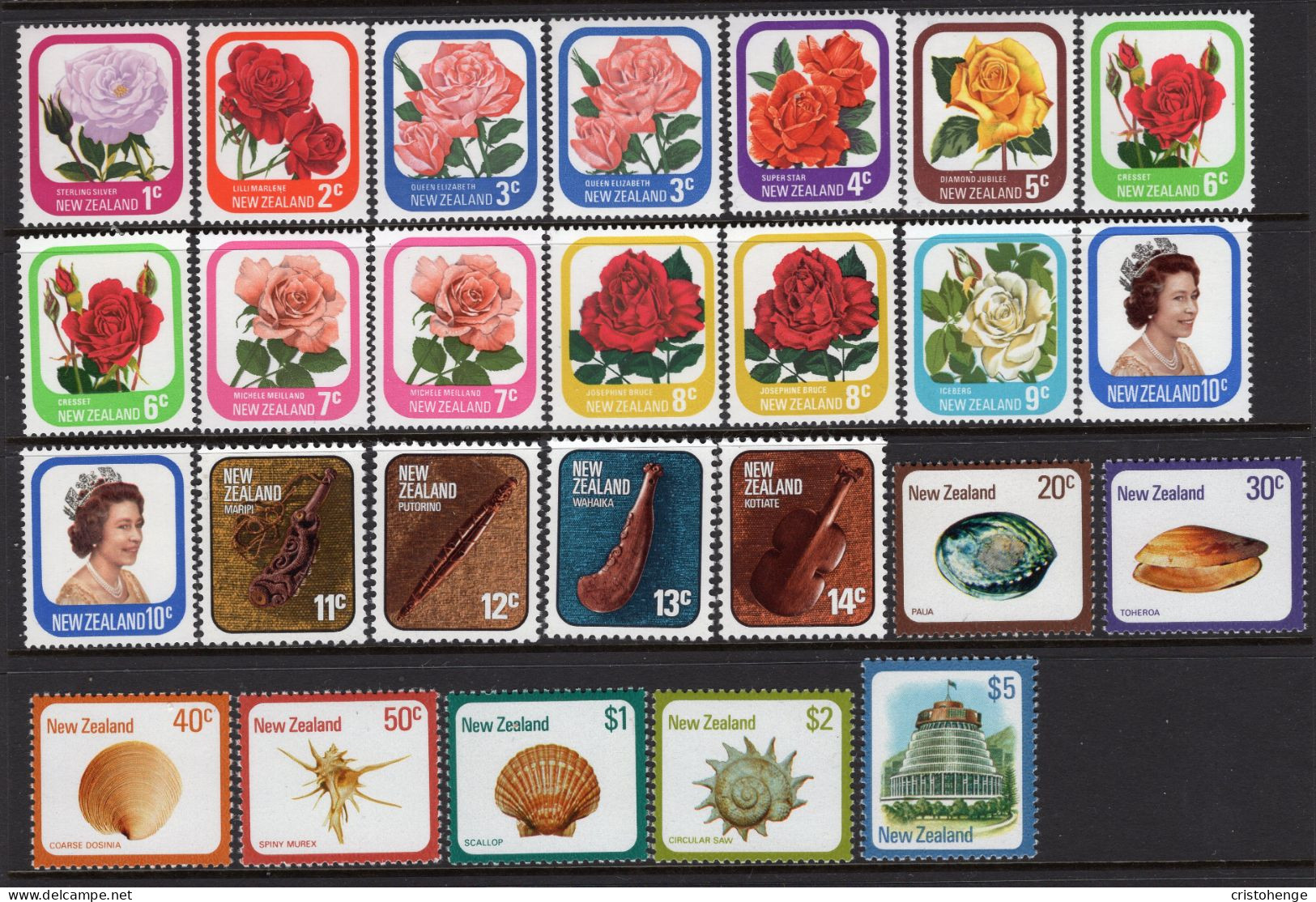 New Zealand 1975-81 Definitives - Roses, Shells, Maori Artefacts Set & Perf Varieties Set MNH/HM (SG 1086-1105) - Neufs