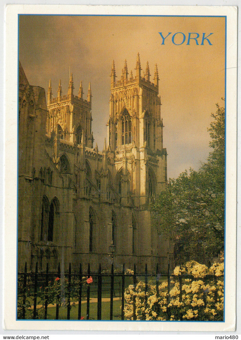 YORK   MINSTER   THE  WESTERN  TOWERS    FROM  THE NORTH  EAST  (VIAGGIATA) - York