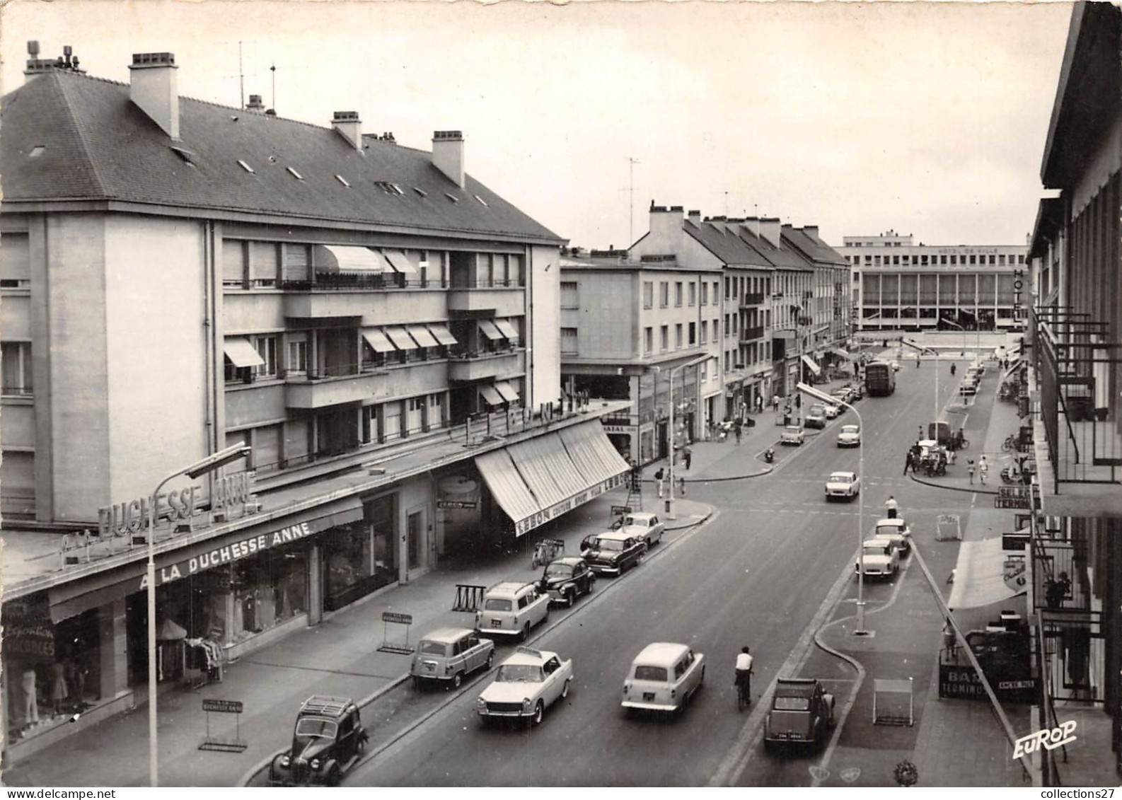 44-SAINT-NAZAIRE- CAPITALE DE LA CONSTRUCTION NAVALE - L'AVENUE DE LA REPUBLIQUE - Saint Nazaire