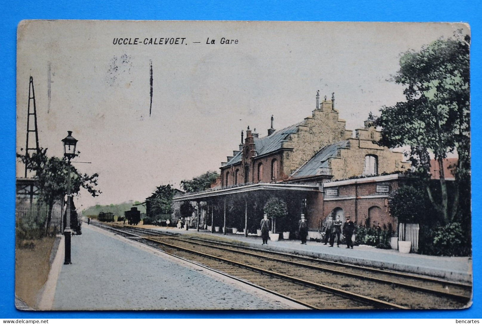 Uccle-Calevoet 1919: La Gare Très Animée , En Couleurs Et Rare - Uccle - Ukkel