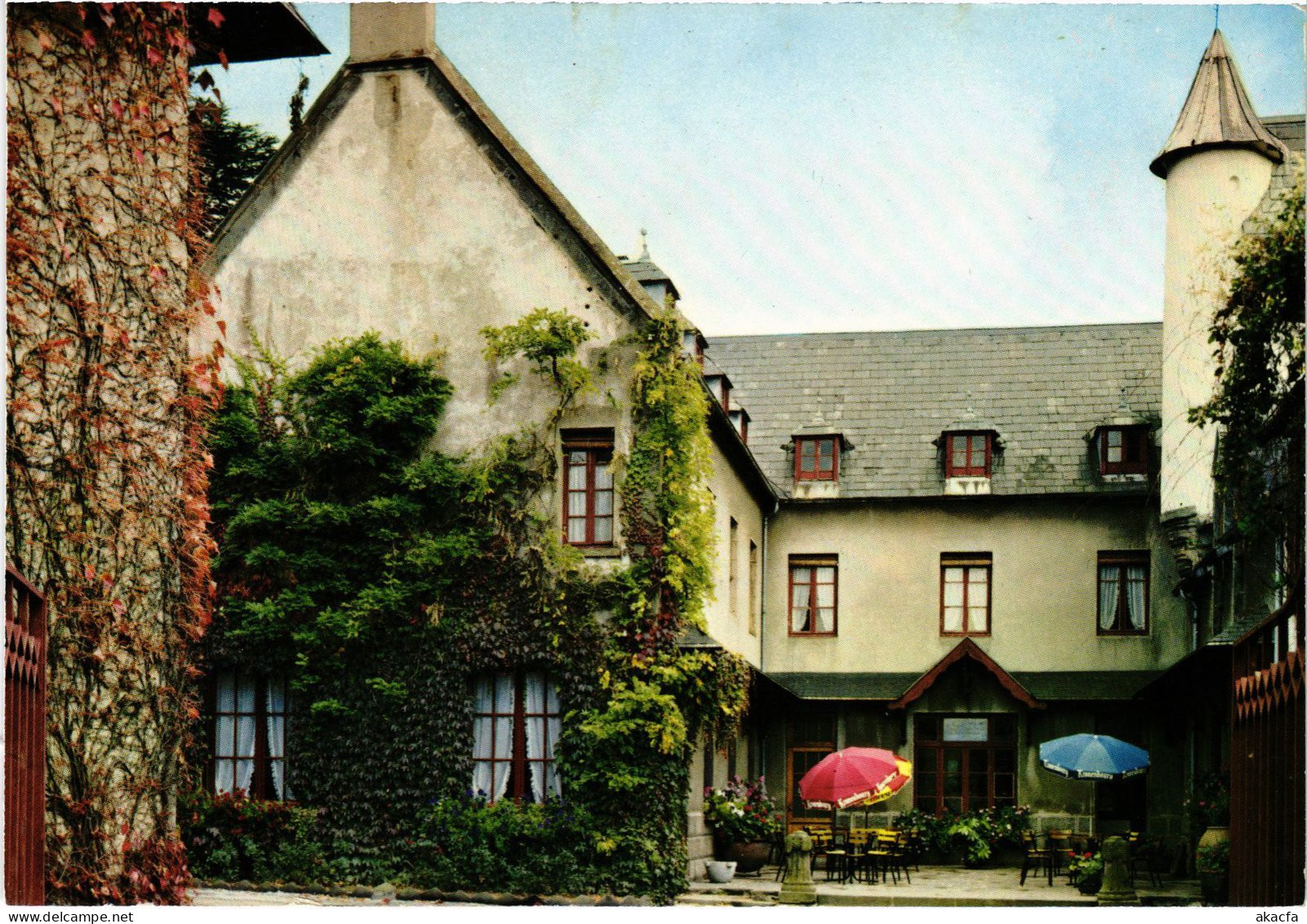 CPM Saint Gervais D'Auvergne Le Castel Hotel FRANCE (1304739) - Saint Gervais D'Auvergne