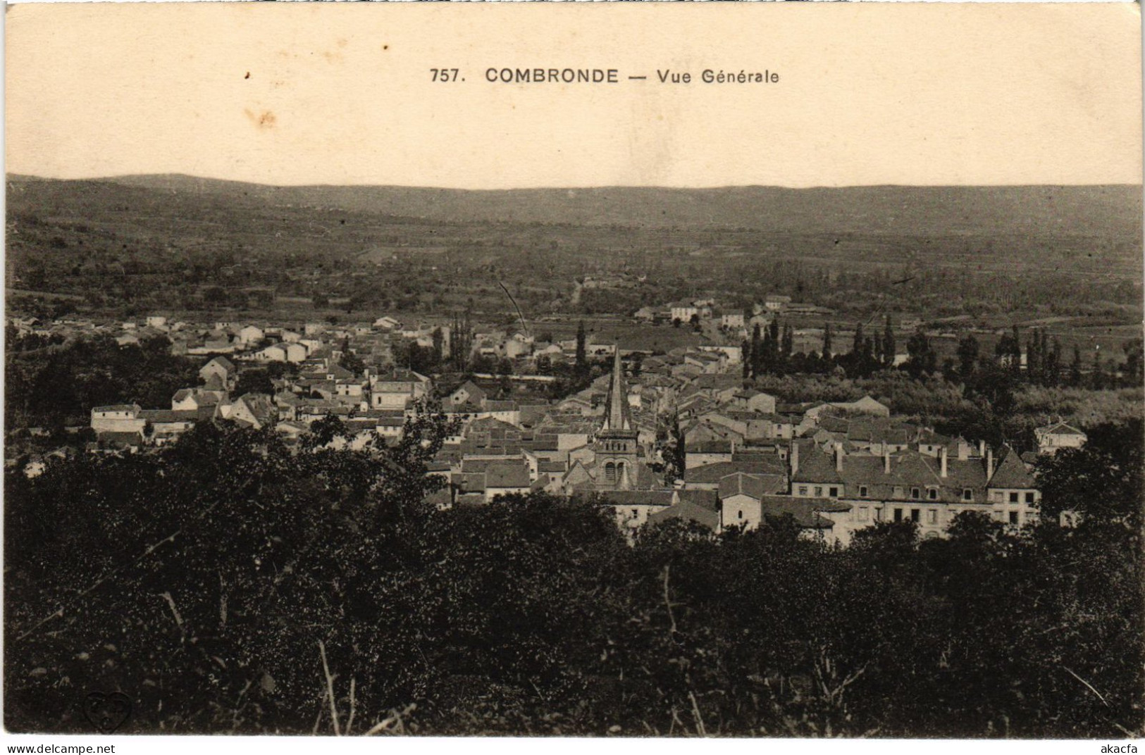 CPA Combronde Vue Generale FRANCE (1304351) - Combronde