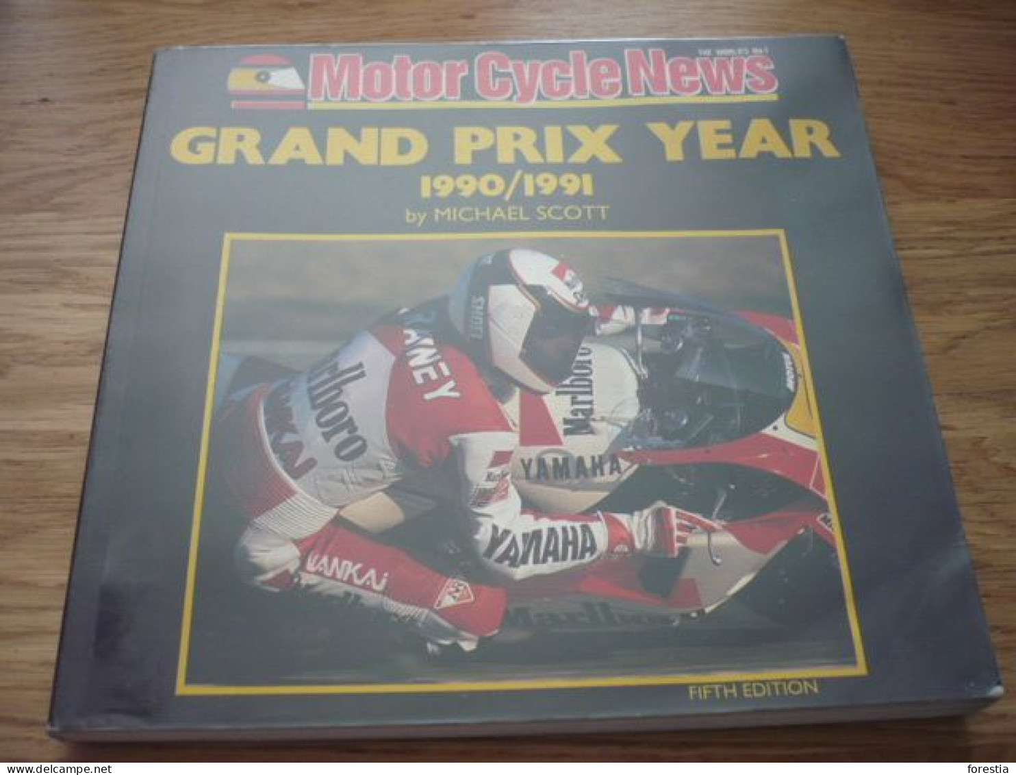 Motor Cycle News - Grand Prix Year - 1990-1991 - 1950-Hoy