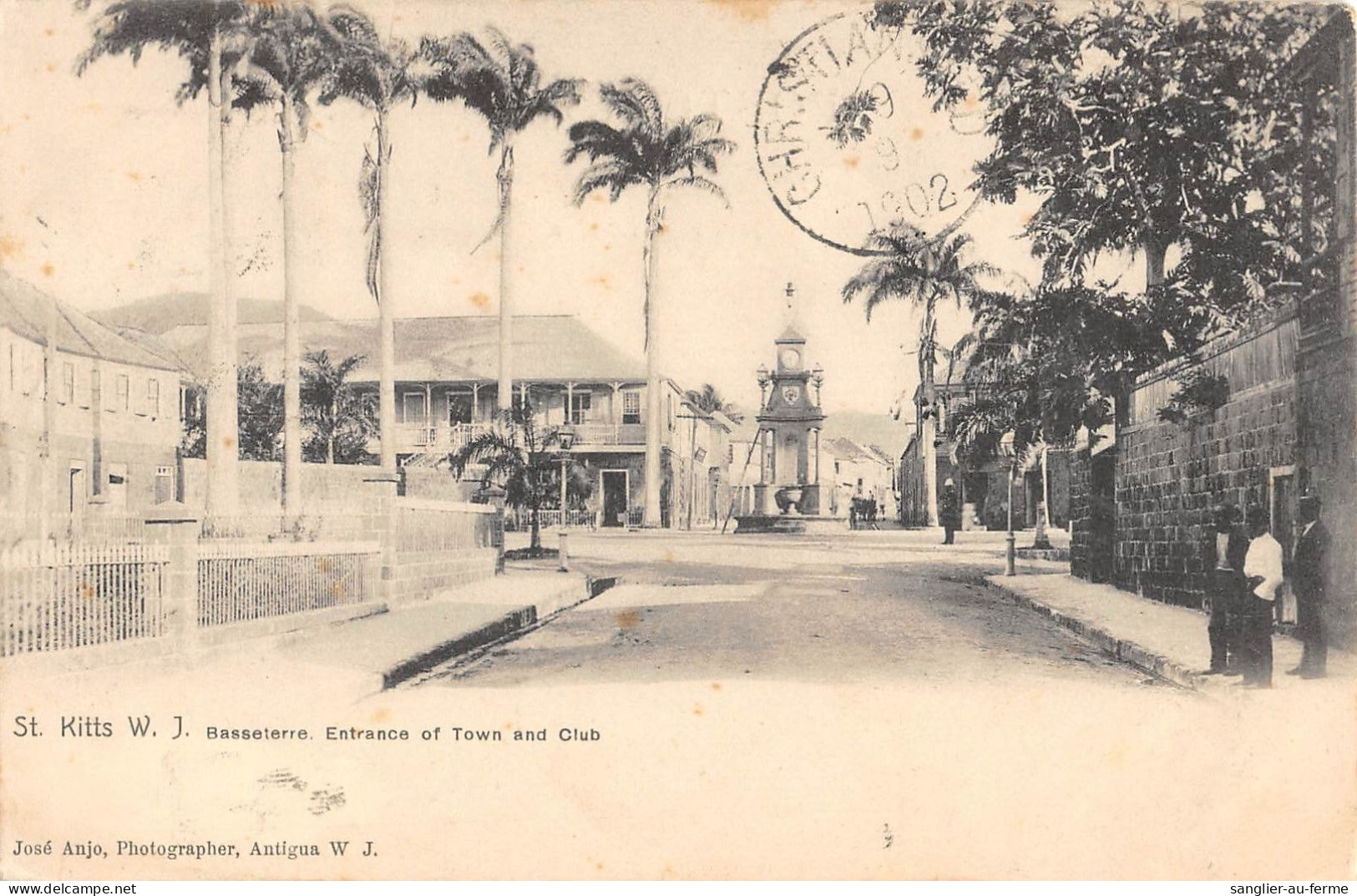 CPA ANTILLES SAINT CHRISTOPHE ET NEVIES SAINT KITTS BASSETERRE ENTRANCE OF TOWN AND CLUB - San Cristóbal Y Nieves