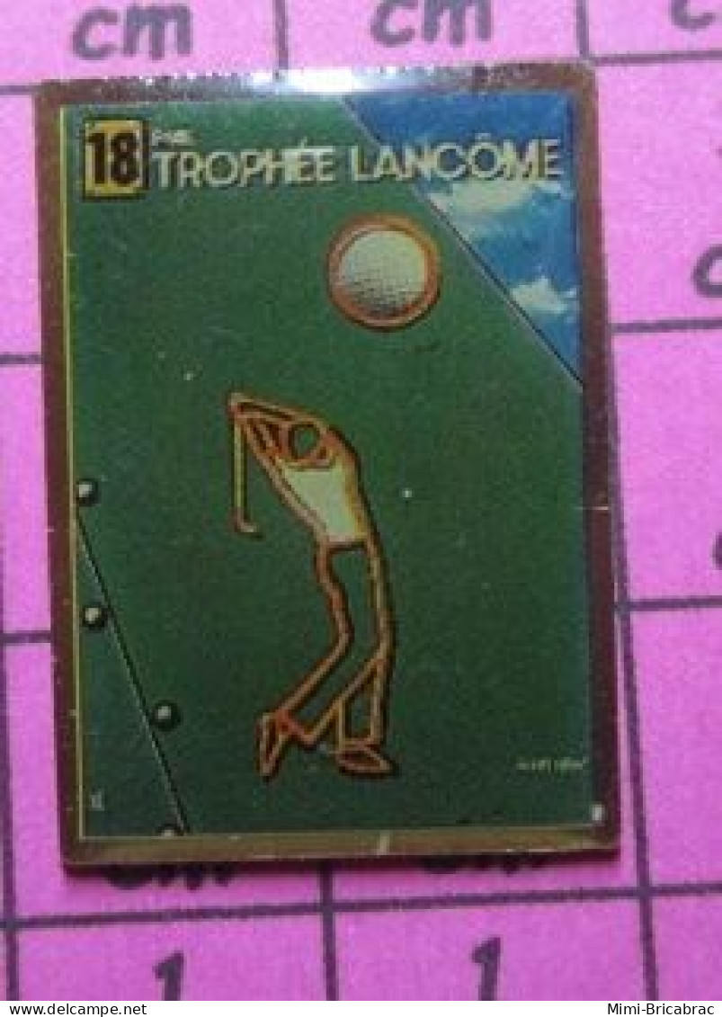 512G2 Pin's Pins / Beau Et Rare / SPORTS / GOLF AFFICHE RETRO TROPHEE LANCOME - Golf