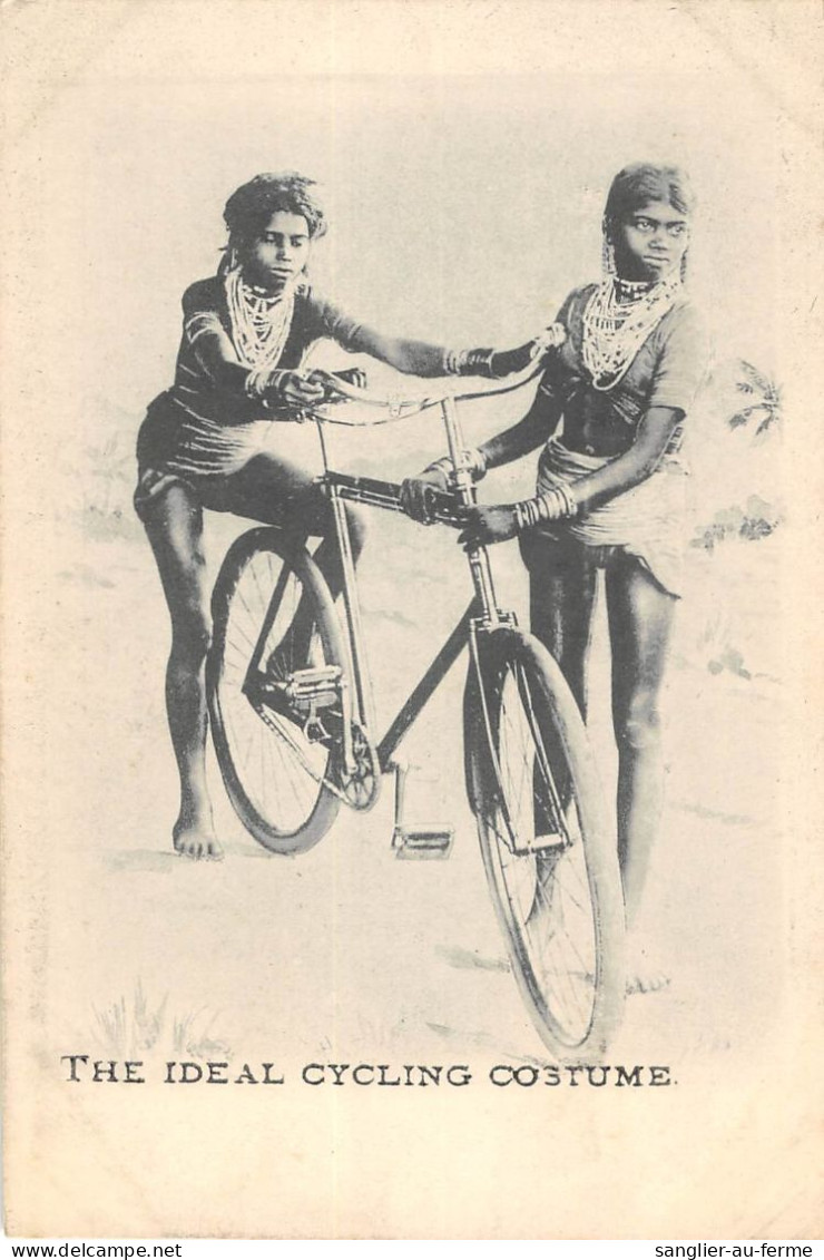 CPA INDE THE IDEAL CYCLING COSTUME / FILLES INDIENNES - India