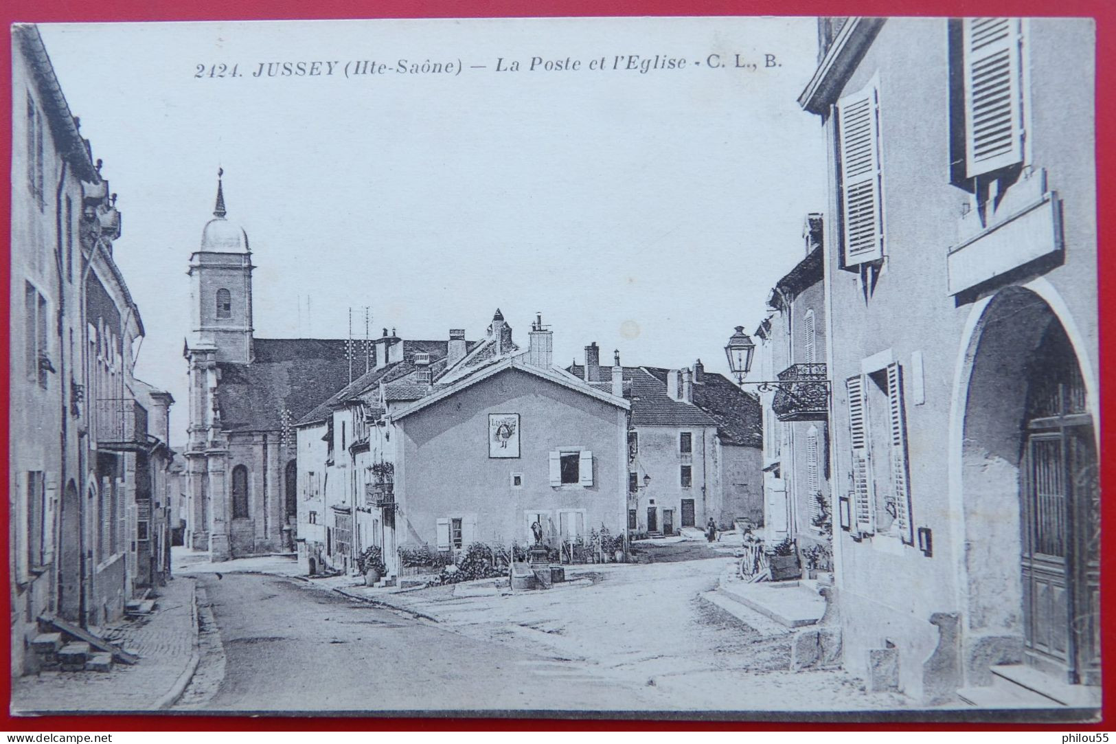 Cpa 70 JUSSEY Poste Eglise Fontaine Pub LU - Jussey