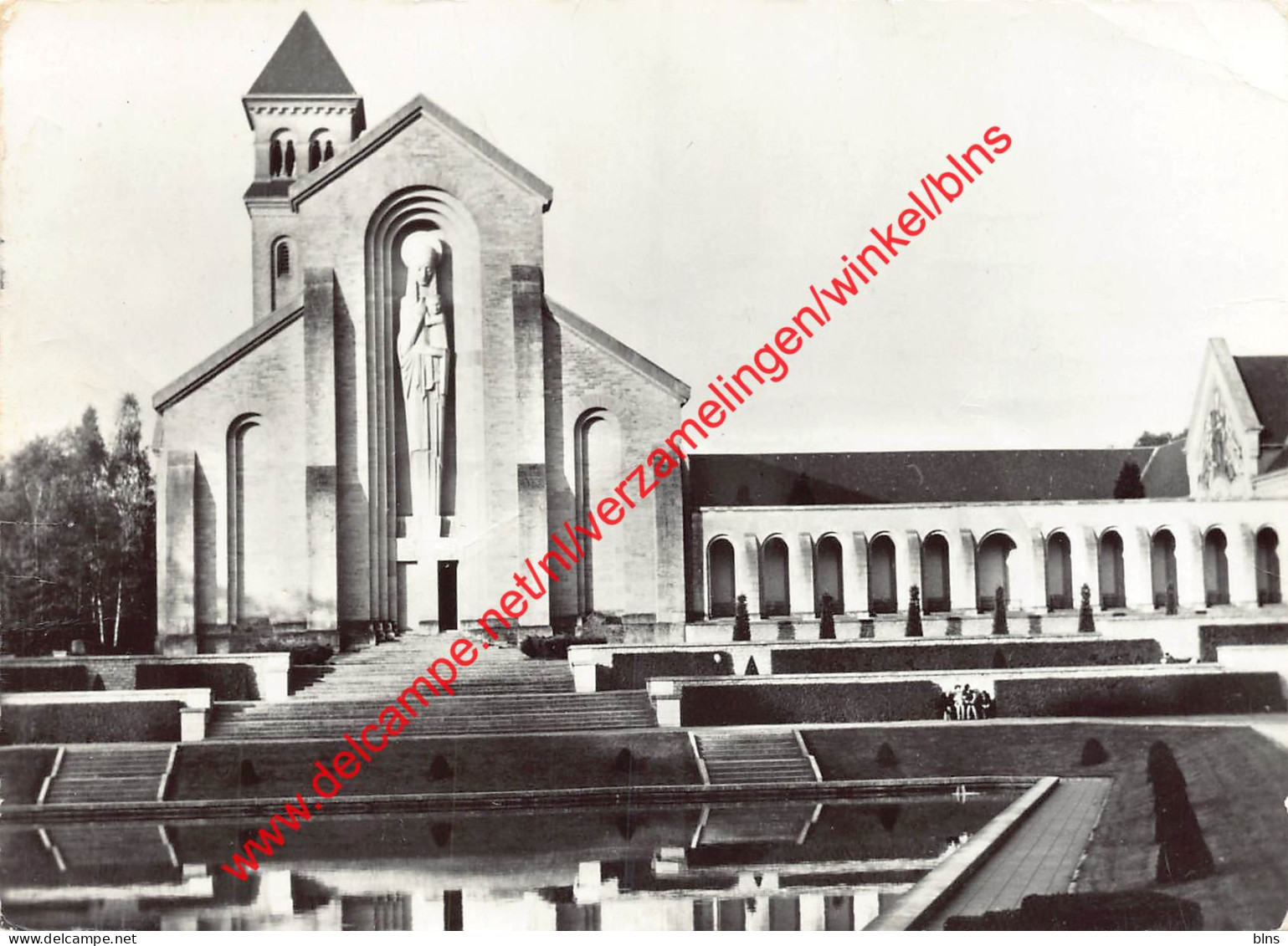 Façade De La Basilique - Orval - Florenville