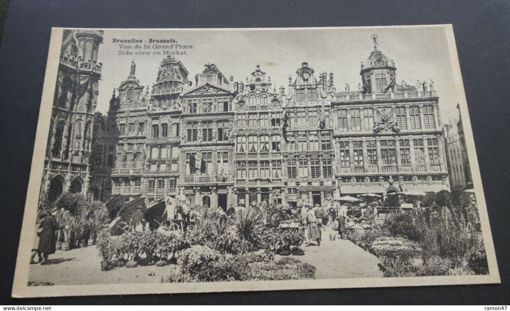 Bruxelles - Vue De La Grand'Place - Editions "Arfo", Bruxelles - Marktpleinen, Pleinen