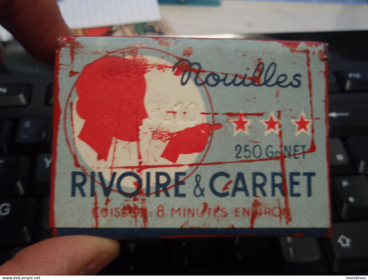 Ancienne Collection - Minéral à Identifier - Partie De Boîte De Nouilles, RIVOIRE & CARRET - Minéraux