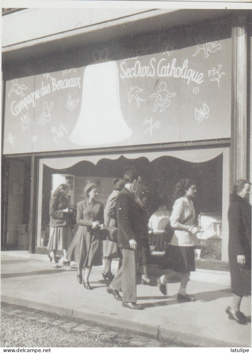 Secours Catholique ( 1948 ) Campagne Des (Berceaux) Est Lancée Pour Aider Les Plus Demunis A Accueuillir Un Nouveau Né - Sindacati