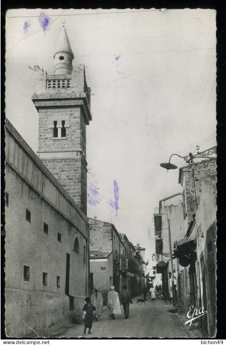 Tebessa La Mosquée Et Rue Caracalla - Tebessa