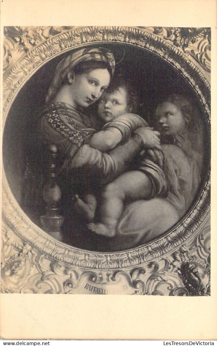 ART - Oeuvre De Raffaello - Femme Tenant Un Enfant Dans Ses Bras - Bébé Potelé - Carte Postale Ancienne - Peintures & Tableaux