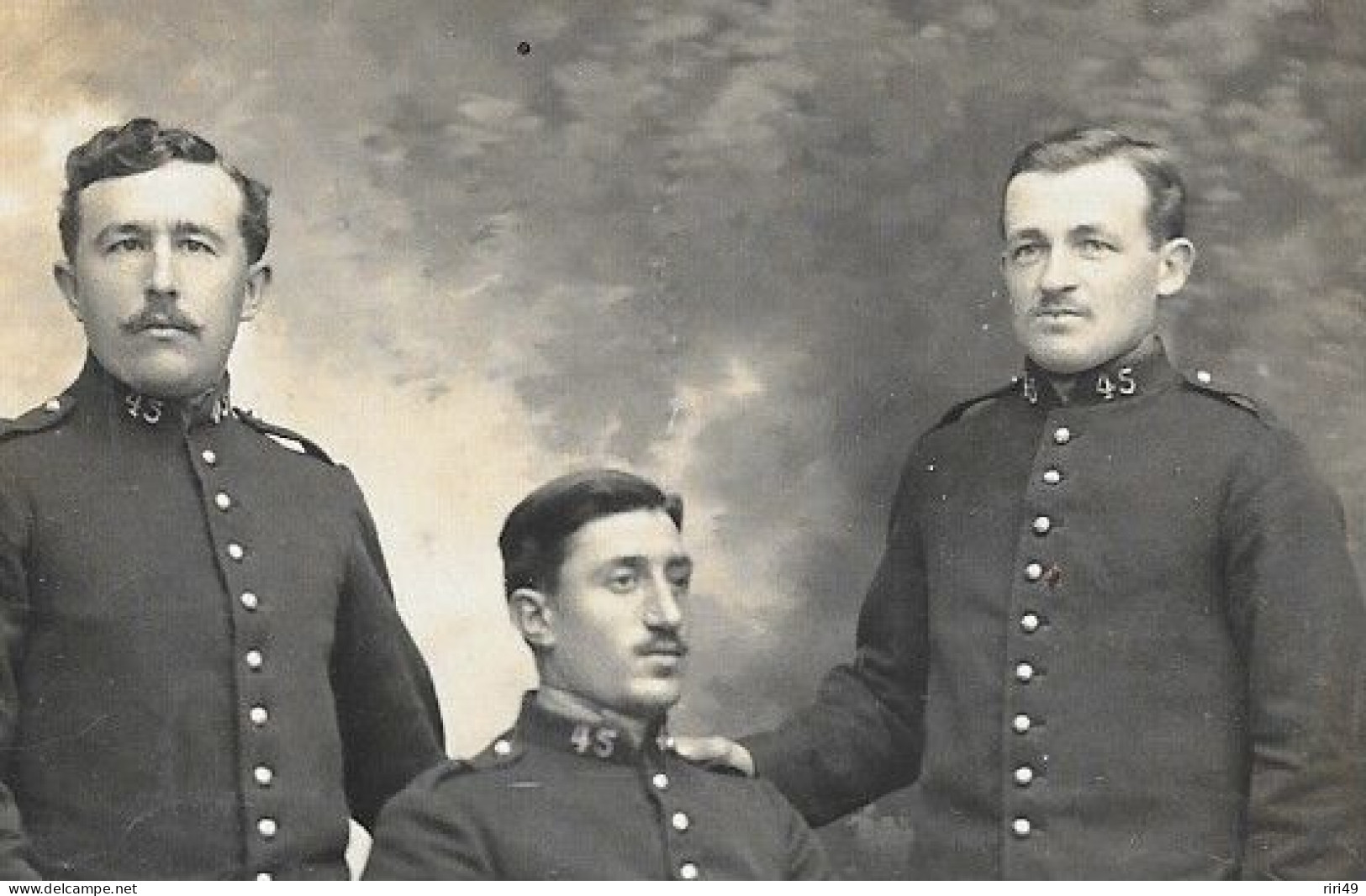 Cpa, CARTE PHOTO, 45éme Régiment, Photo Joseph à Orléans-45, Dos Vierge 2 Scannes - Uniformes