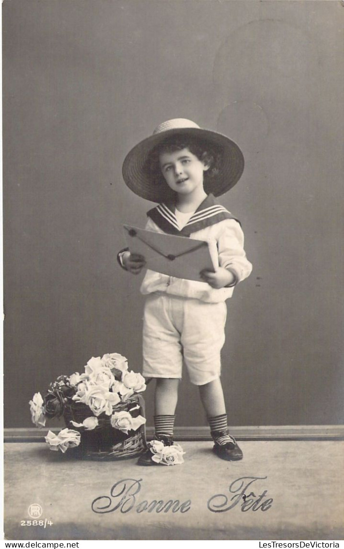 FANTAISIE - Enfant Au Chapeau En Habit De Marin - Carte Postale Ancienne - Autres & Non Classés