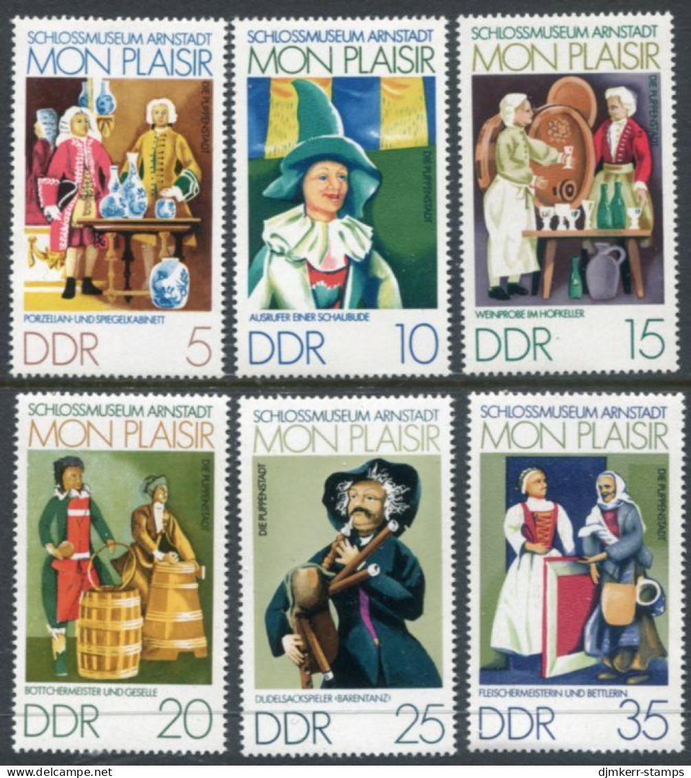 DDR / E. GERMANY 1974 Arnstadt Doll Museum MNH / **  Michel 1975-80 - Unused Stamps