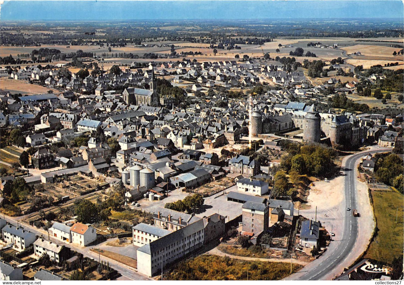 35-CHATEAUGIRON- VUE AERIENNE - Châteaugiron