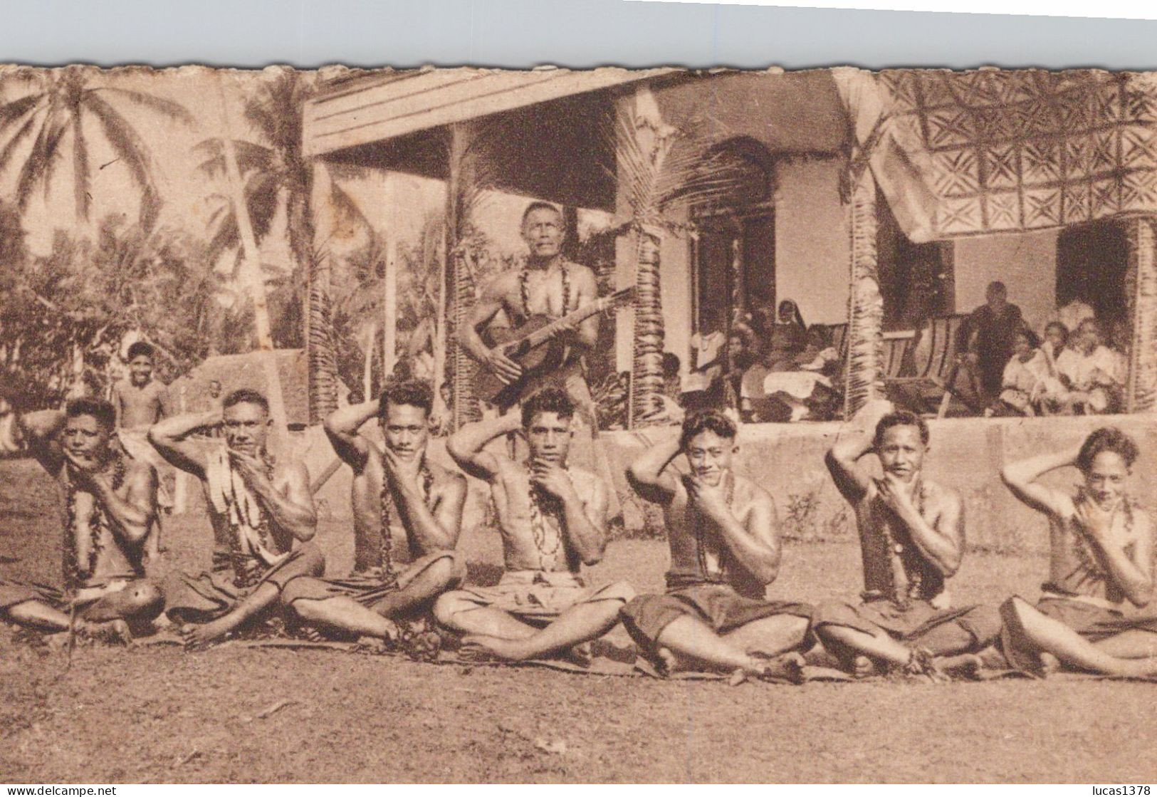 DANSE D HOMMES AUX SAMOA - Samoa