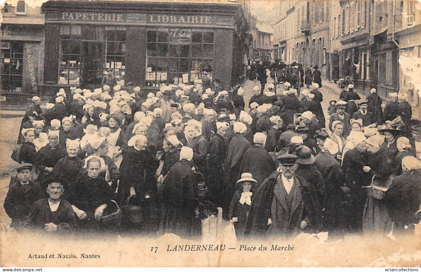 Landerneau            29          Marché. Place Du Marché   N° 17      ( Voir Scan) - Landerneau