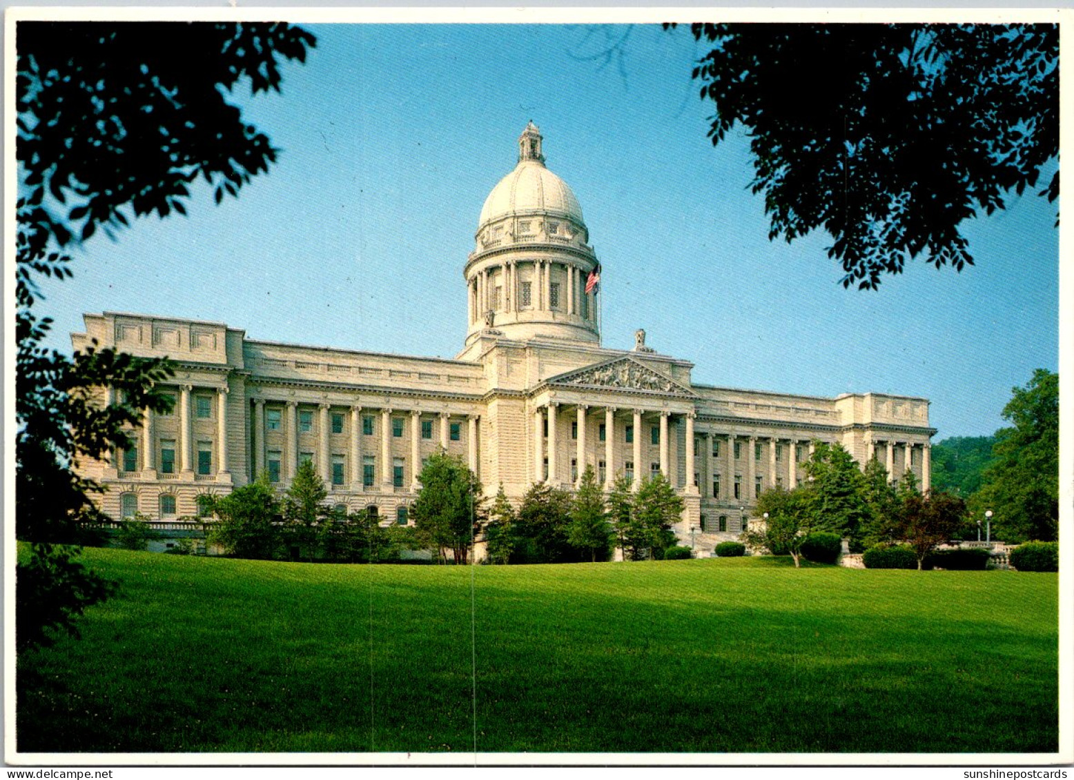 Kentucky Frankfort State Capitol Building - Frankfort