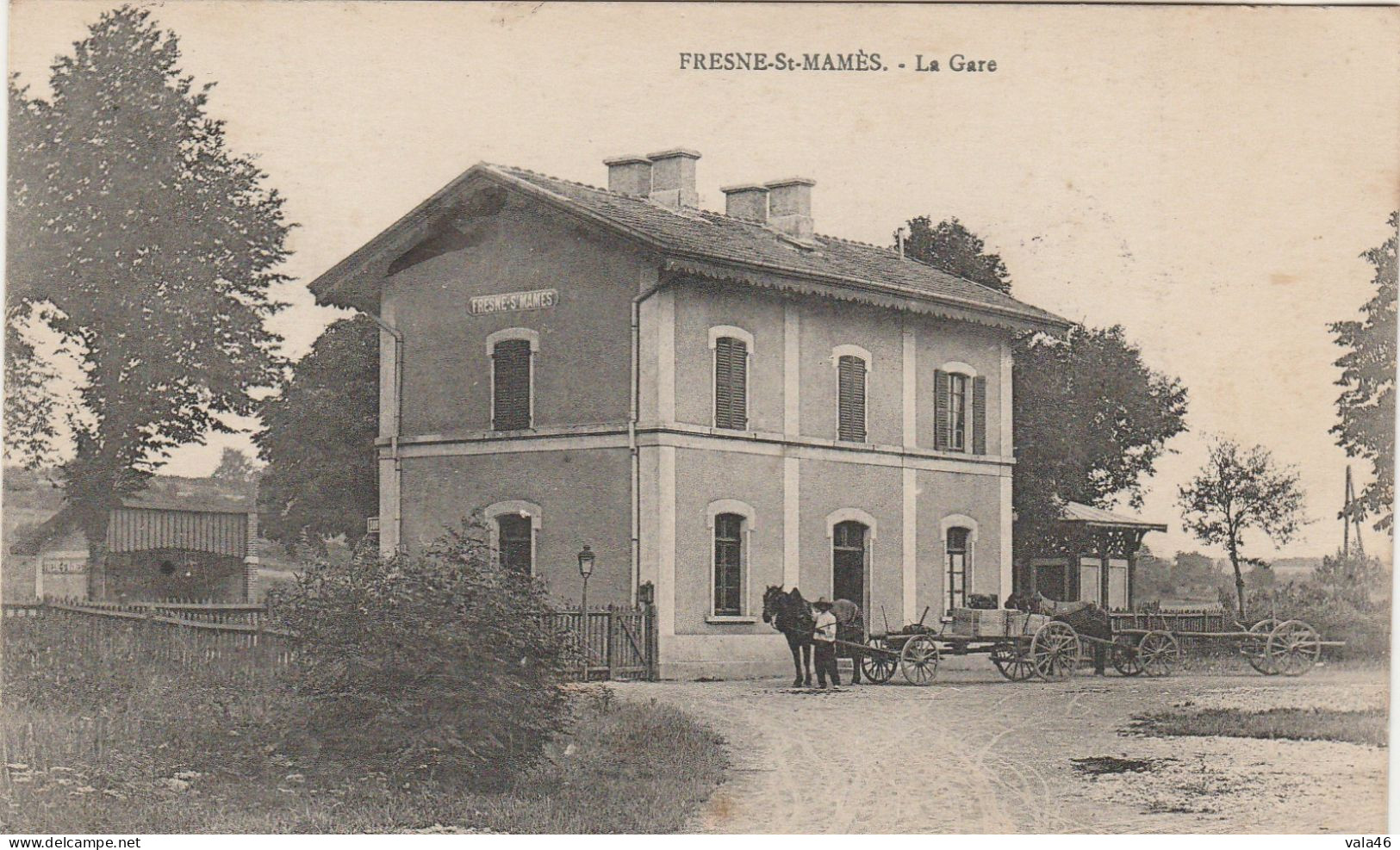 FRESNE SAINT MAMES  BELLE CPA  LA GARE - Fresne-Saint-Mamès