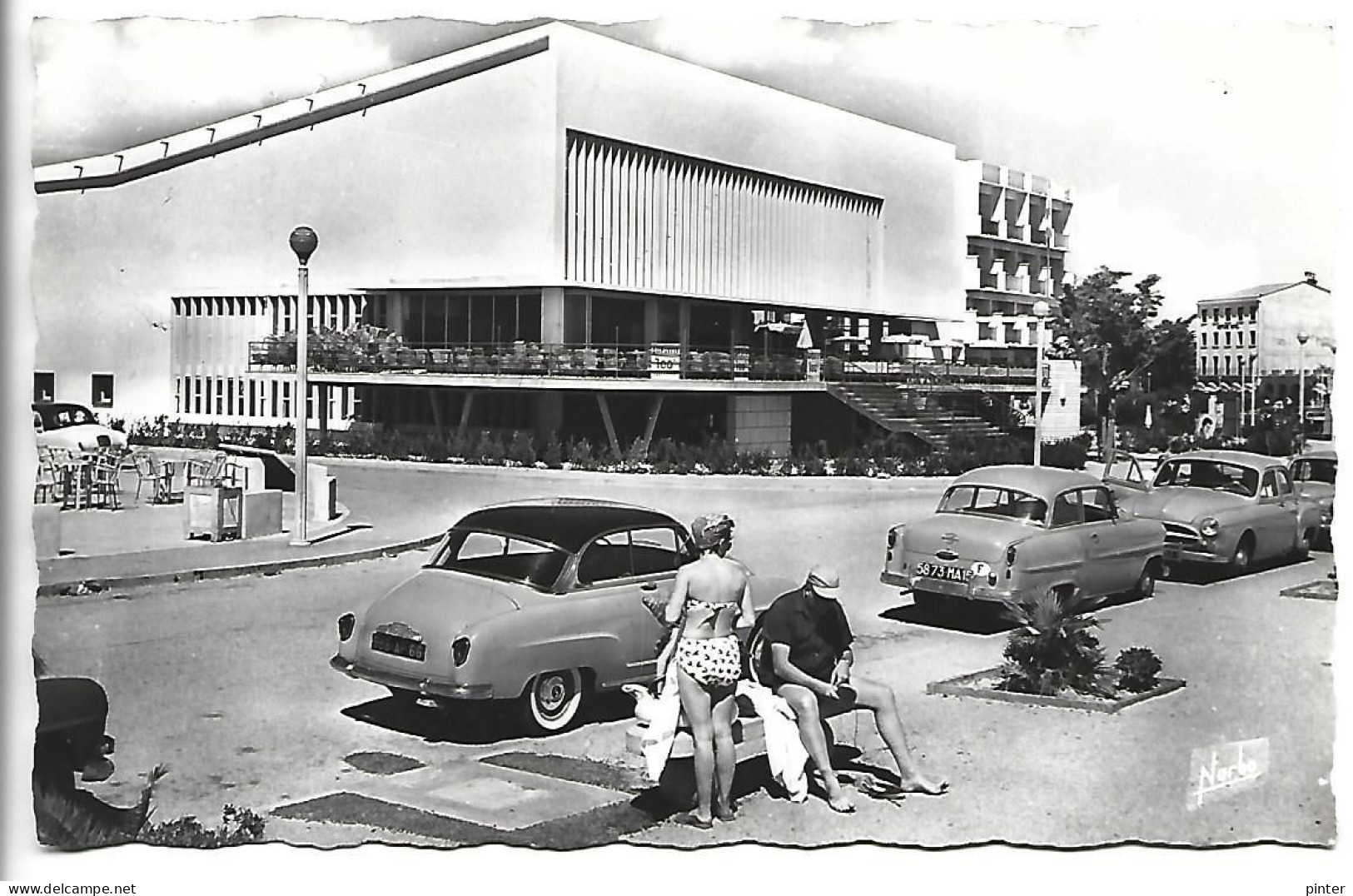 CANET PLAGE - Le Grand Casino Sur Le Boulevard - Canet En Roussillon