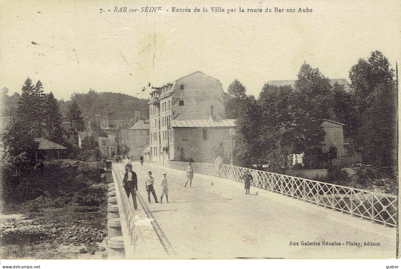 10 Bar Sur Seine Entrée De La Ville Par La Route De Bar Sur Aube  1917  - Bar-sur-Aube