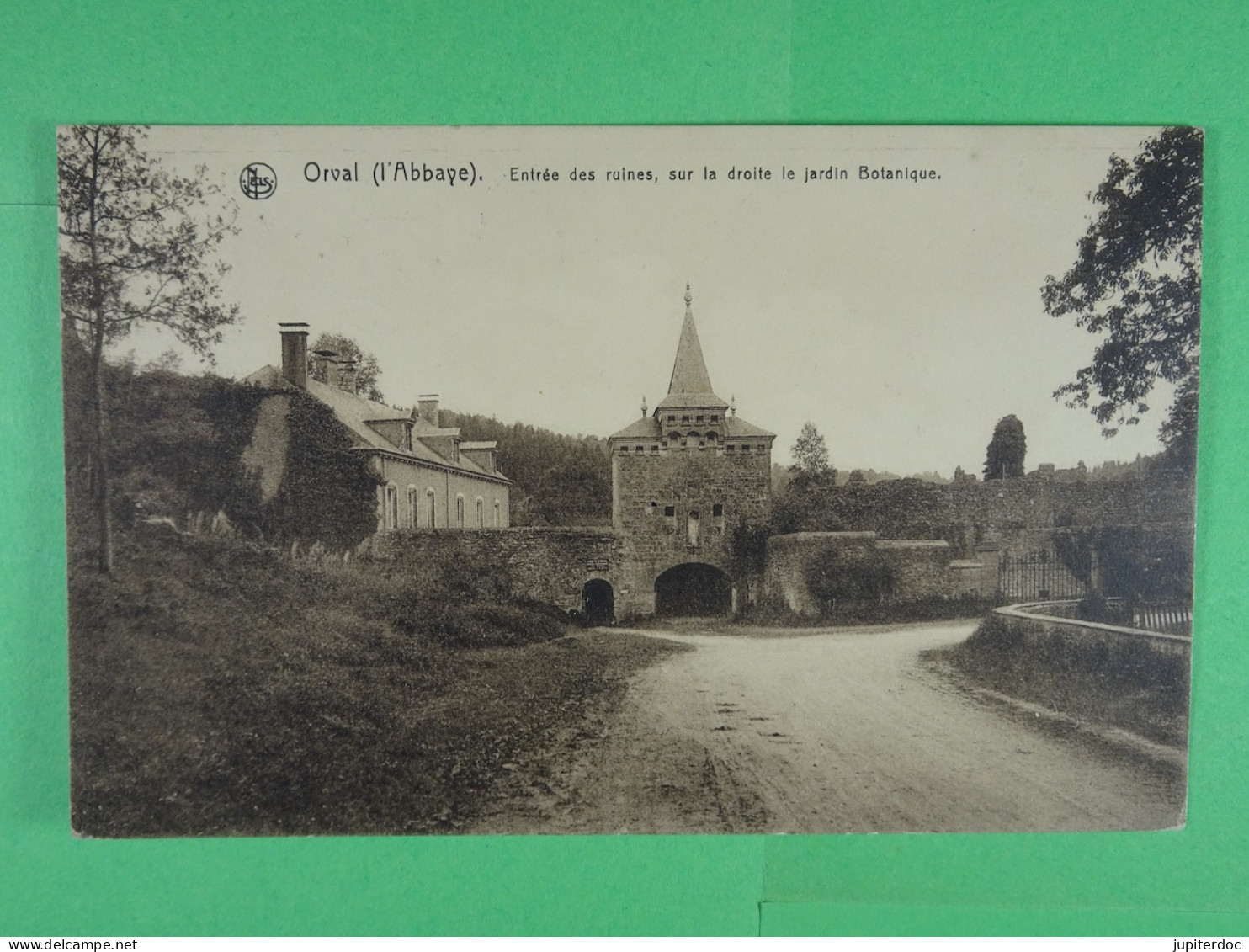 Orval (l'Abbaye) Entrée Des Ruines, Sur La Droite Le Jardin Botanique - Florenville