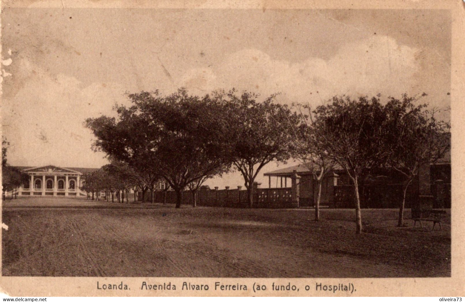 ANGOLA - LUANDA - Avenida Alvaro Ferreira - Angola