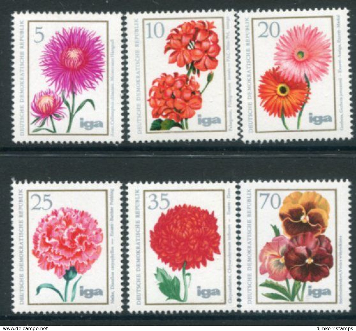 DDR / E. GERMANY 1975 Flowers MNH / **.  Michel 2070-75 - Nuevos