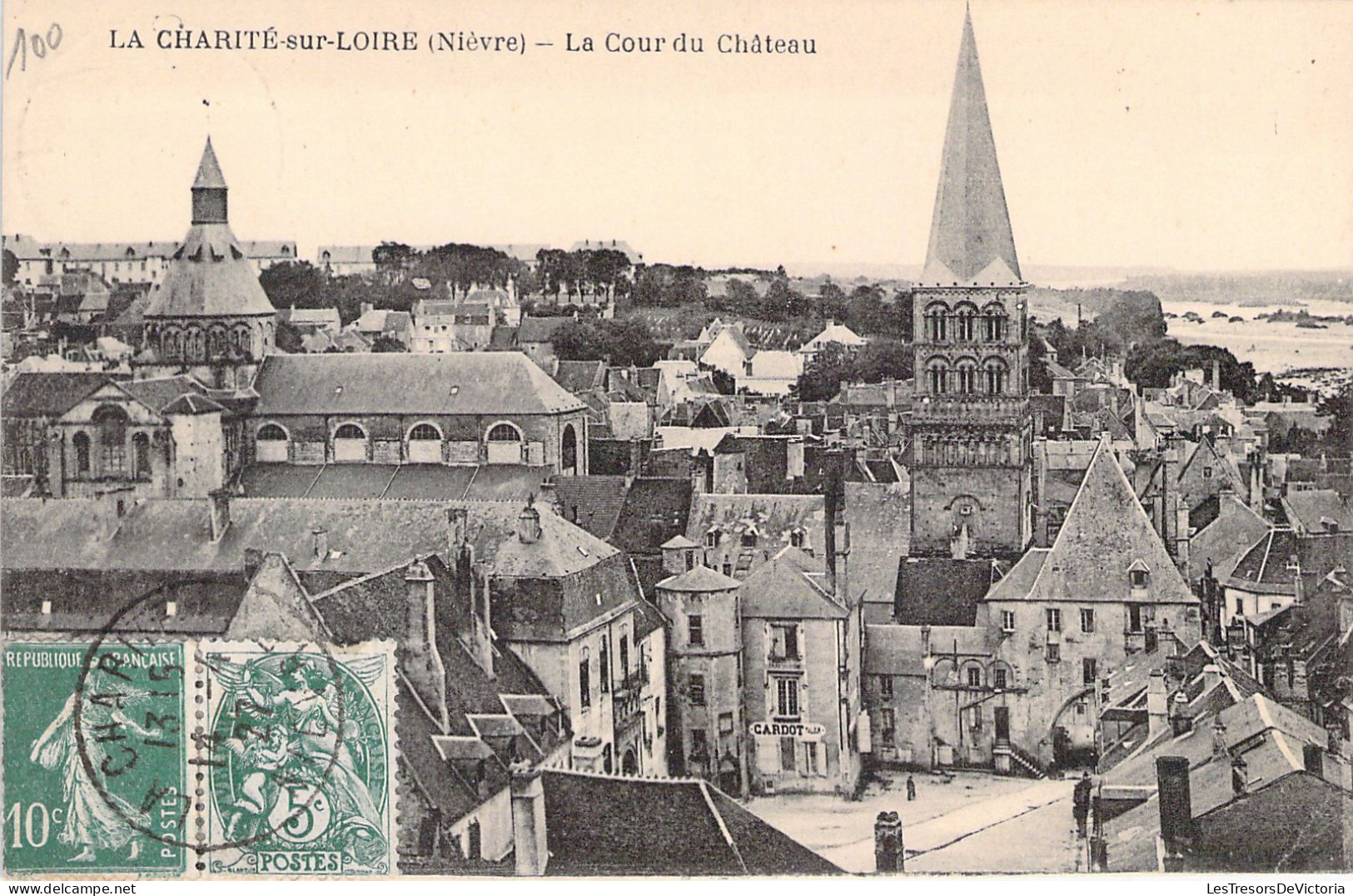 FRANCE - 58 - LA CHARITE SUR LOIRE - La Cour Du Château - Carte Postale Ancienne - La Charité Sur Loire