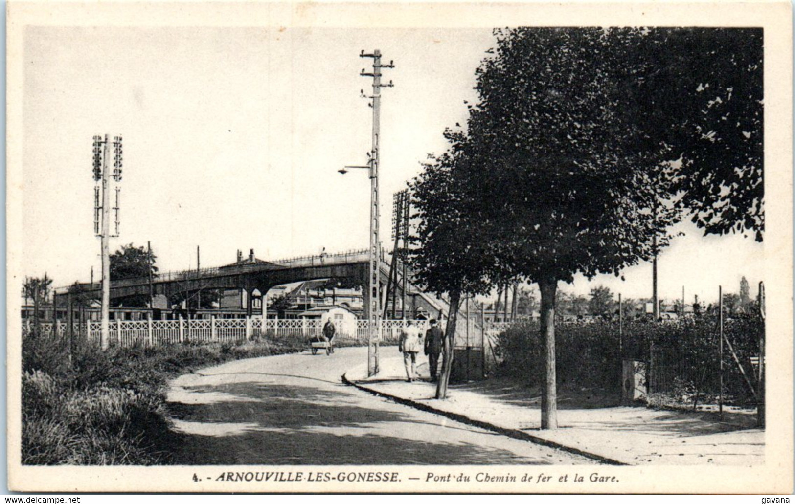 95 ARNOUVILLE-les-GONESSE - Pont Du Chemin De Fer Et La Gare - Arnouville Les Gonesses