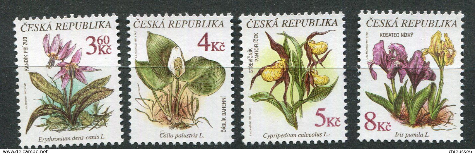 Rep. Tchèque ** N° 131 à 131 - Fleurs - Unused Stamps