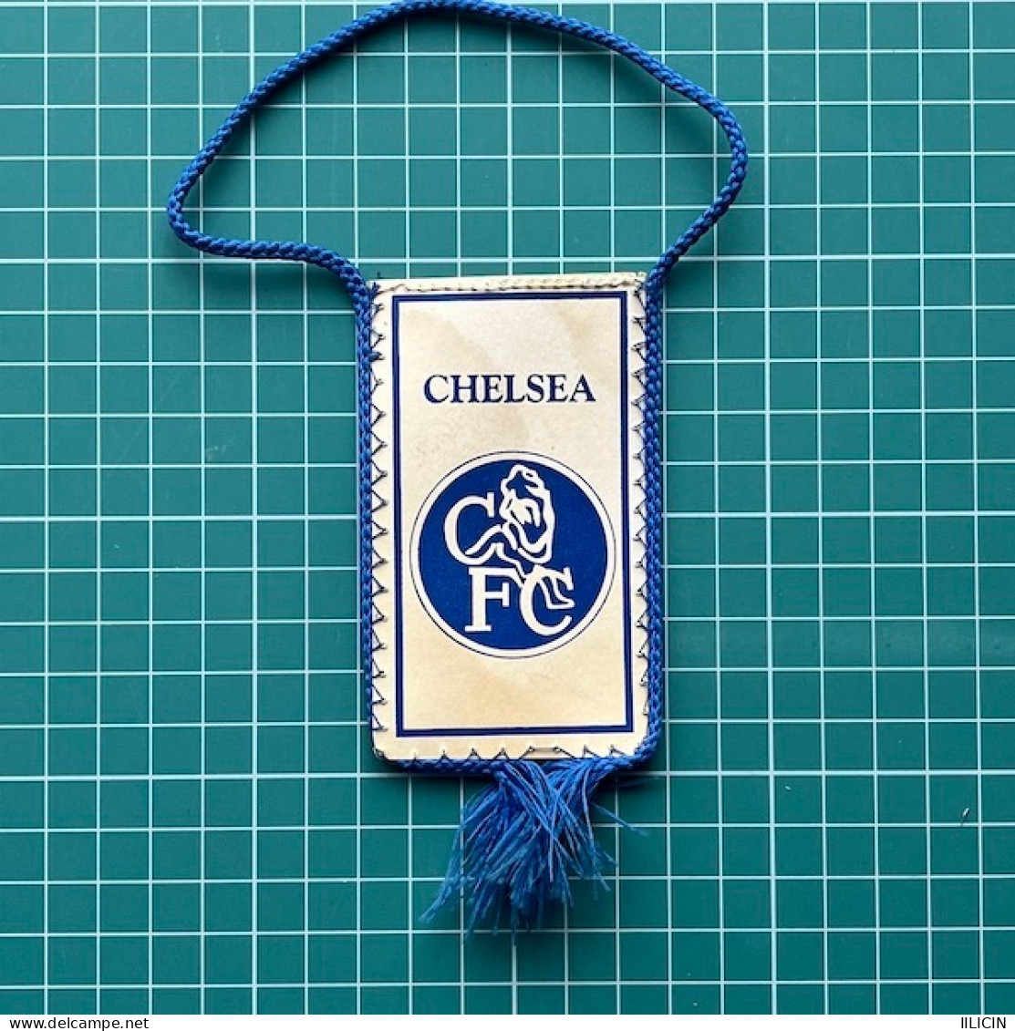 Flag Pennant Banderín ZA000586 - Football Soccer England Chelsea London - Habillement, Souvenirs & Autres