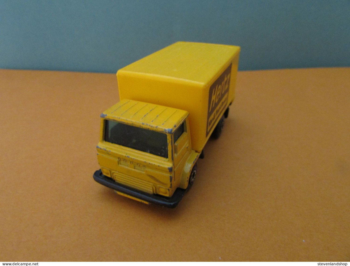 DODGE COMMANDO, MATCHBOX - Trucks, Buses & Construction