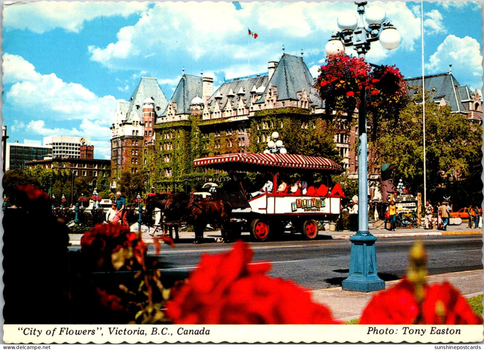 Canada Victoria City Of Flowers The Inner Harbour 1982 - Victoria