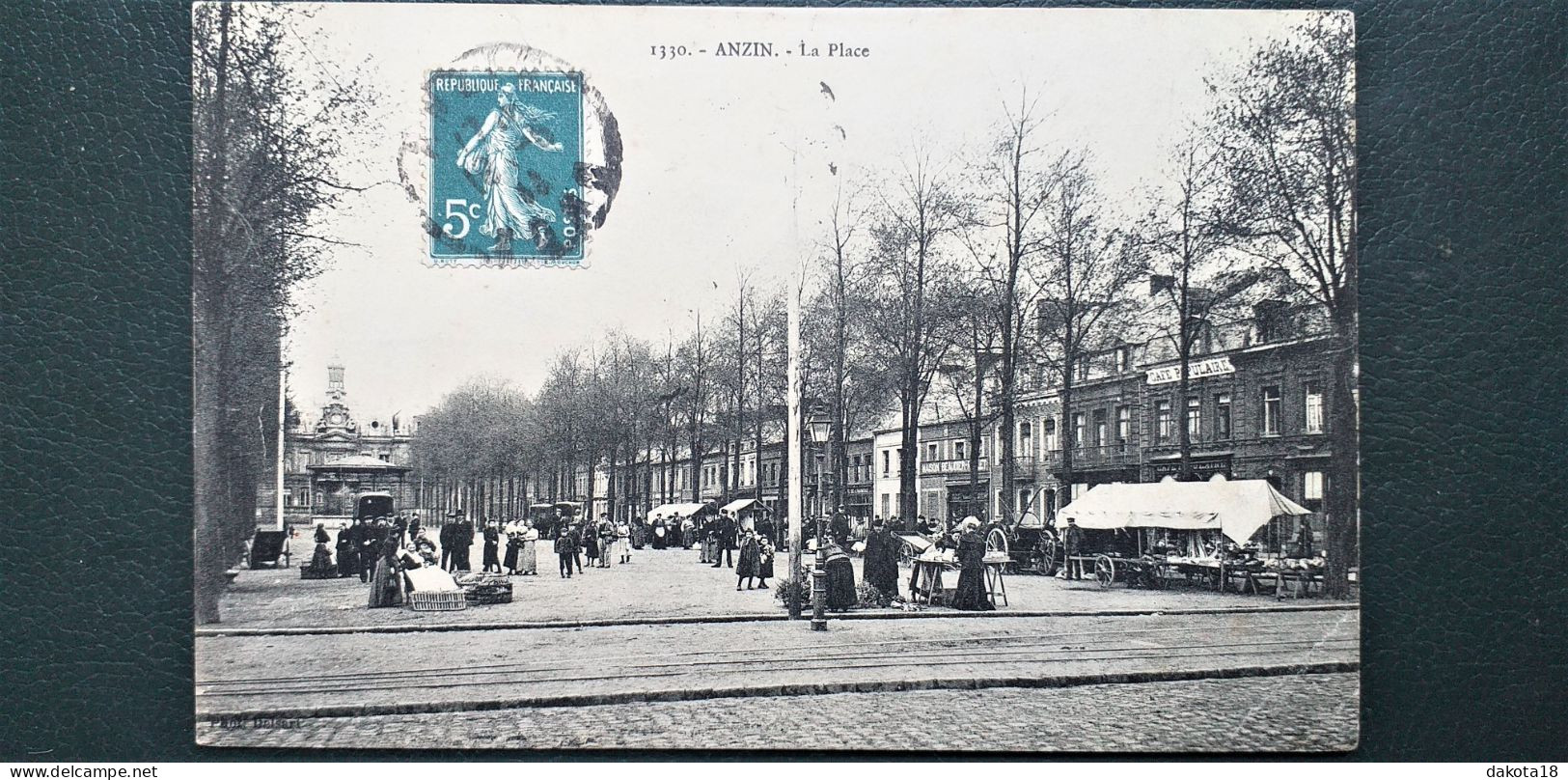 59 , Anzin , Le Marché Sur La Place En 1911 - Anzin