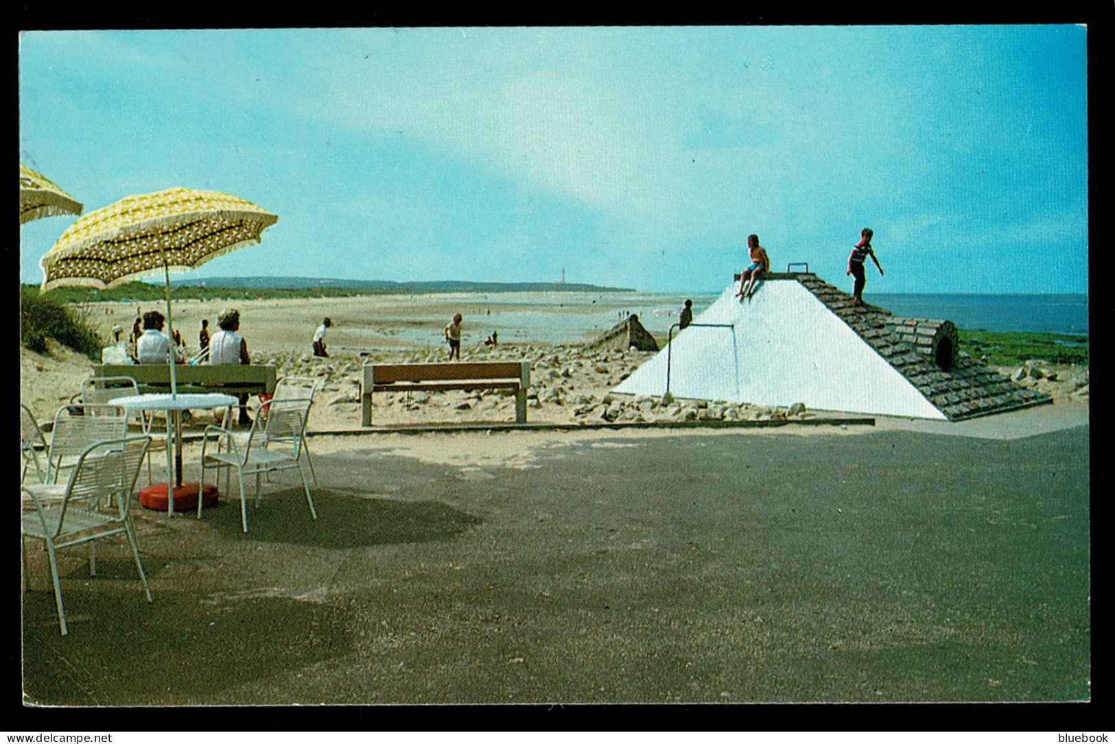 Ref 1619 -  Postcard - Silver Sands Holiday Park Lossiemouth - Moray Scotland - Moray