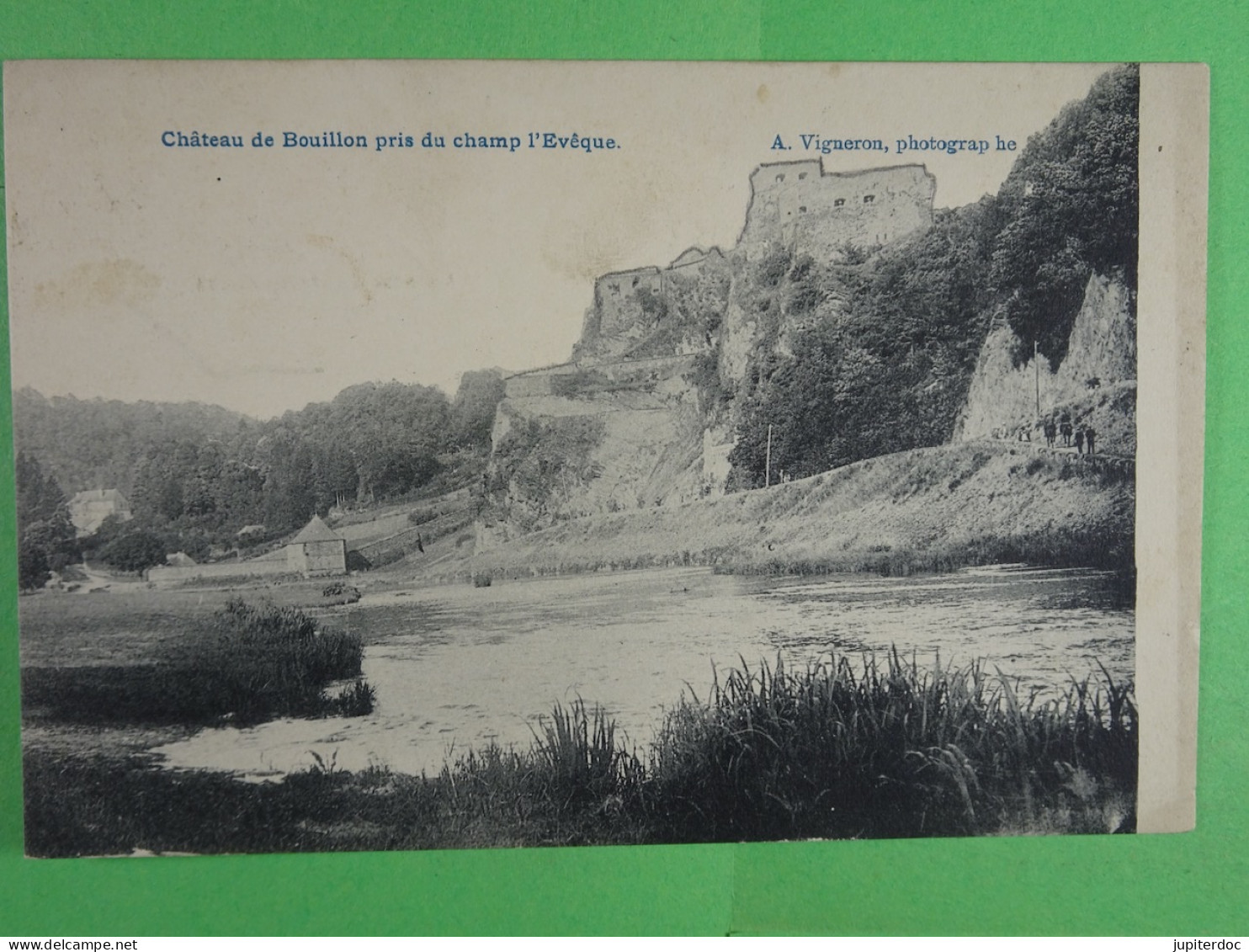 Château De Bouillon Pris Du Champ L'Evêque - Bouillon